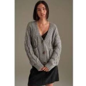 Callahan KNITWEAR Anthropologie Gray Cardigan/ Sweater Size S